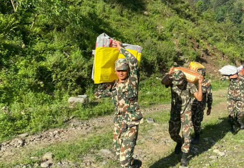 सेनाबाट खोज, उद्धार तथा राहत जारी